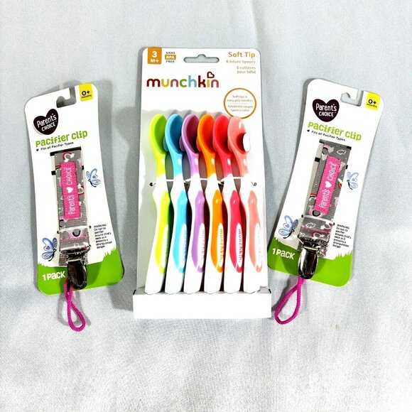 Munchkin  Infant Baby Feeding Spoons & Pacifier Clip Shower Gift - Picture 1 of 8
